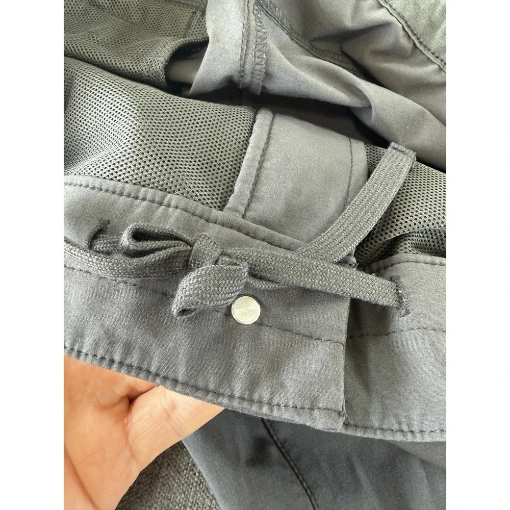 The North Face Men's Hiking Pants Gray 42x30 Short Outdoor Lightweight Nylon